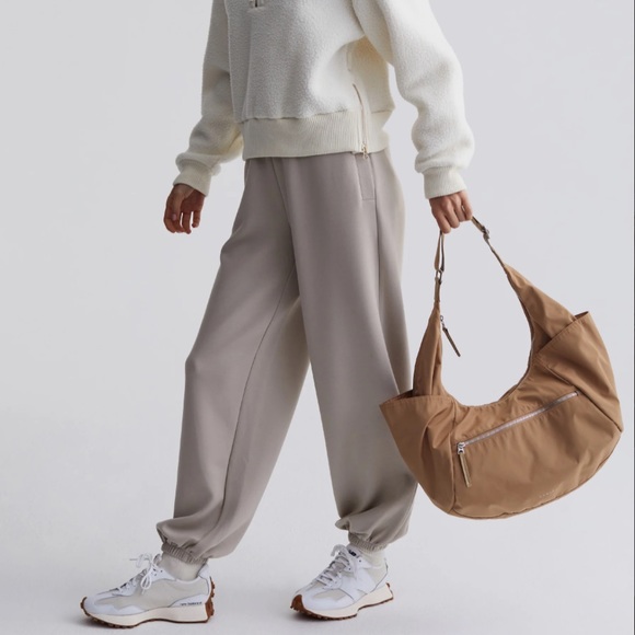 NWT Varley Richmond day bag in sesame - Picture 4 of 11